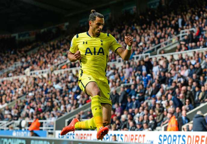 Nacer Chadli de Tottenham geeke sur Football Manager