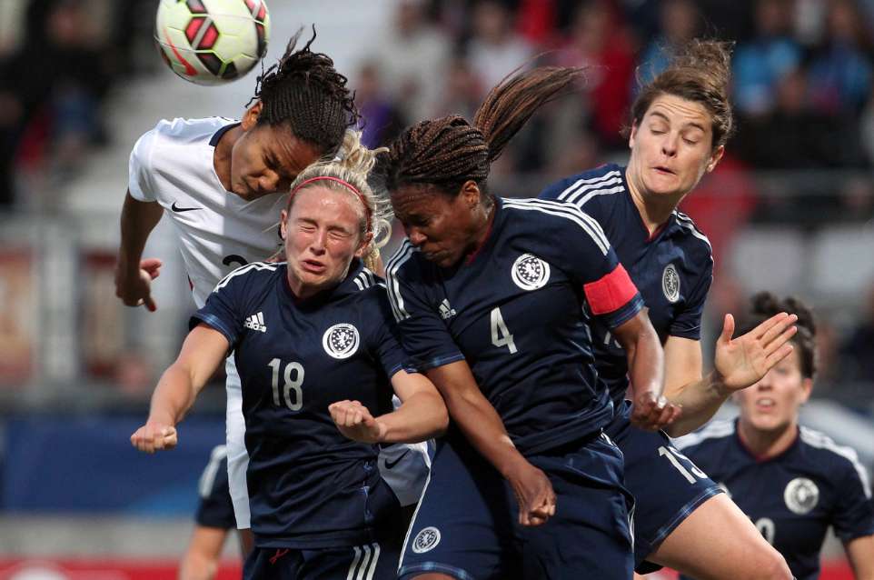 Tu sais que tu es une fille qui joue au foot quand&#8230;