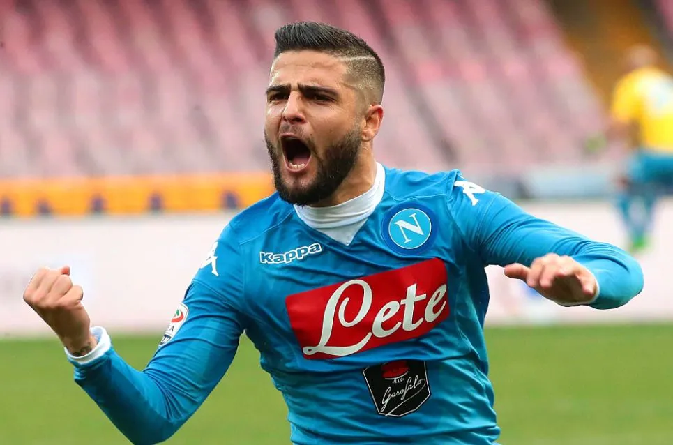 Napoli écrase Empoli et reprend la tête