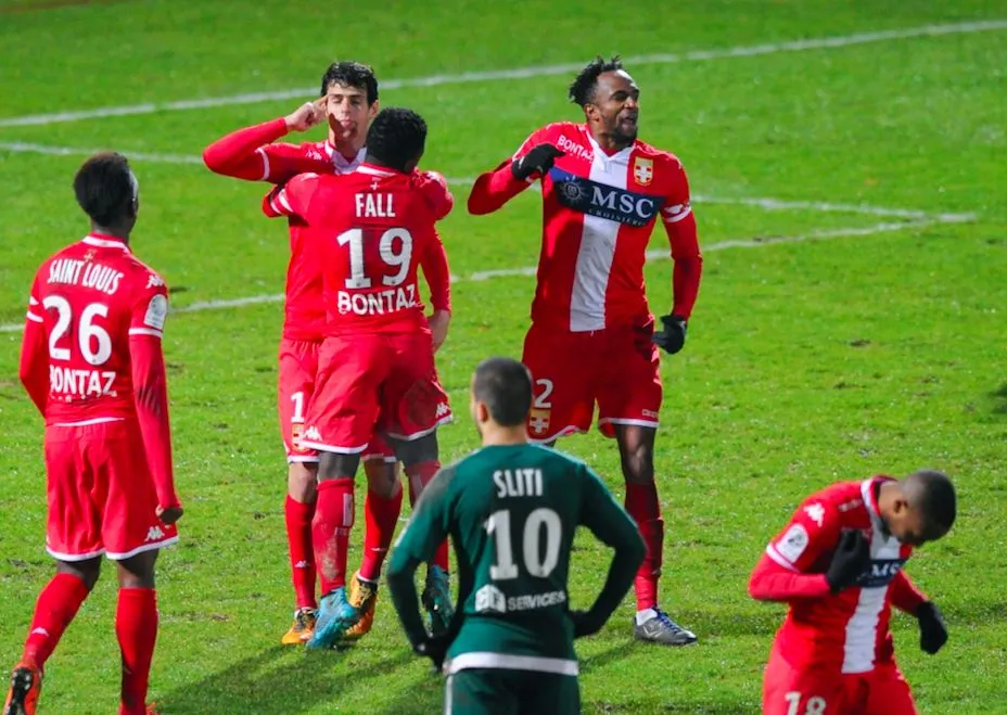 Dijon et Évian arrachent le match nul