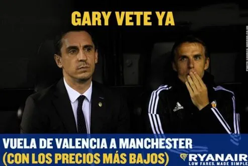 Quand Ryanair joue sur le départ de Gary Neville