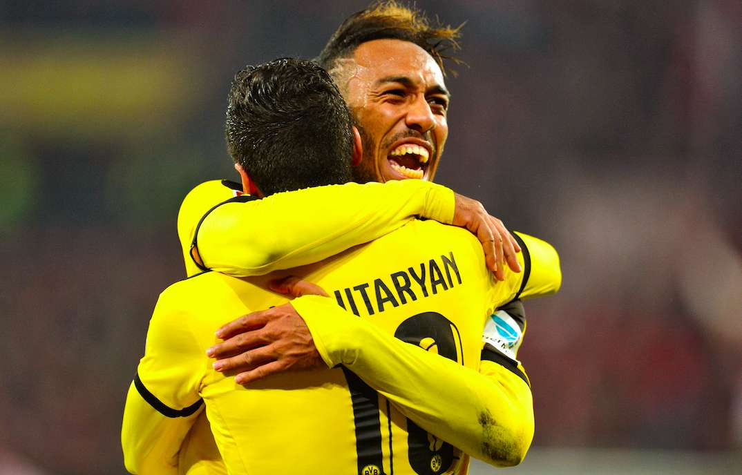 1000e victoire pour le Bayern, Aubameyang voit triple