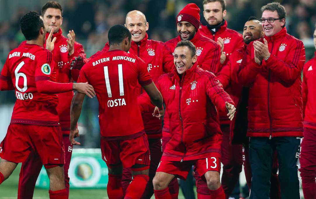 Le Bayern danse avec les Loups