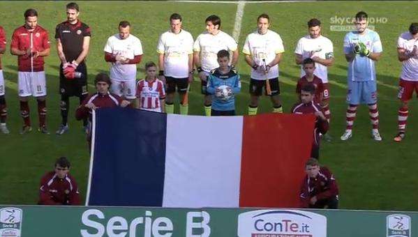 Vidéo : la Marseillaise chantée en Serie B