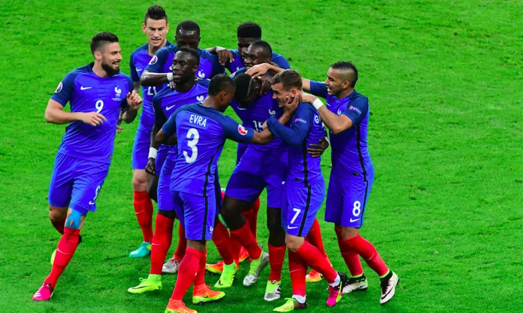 Les Bleus enfin d&rsquo;attaque