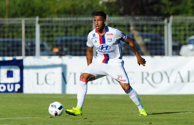 Accord OL-Naples pour Tolisso ?