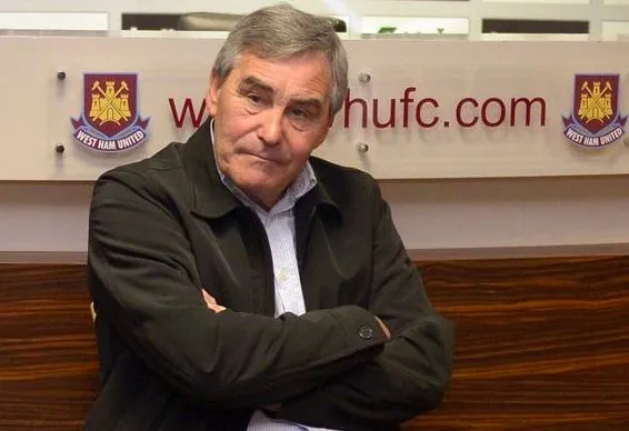 Tony Carr licencié par West Ham