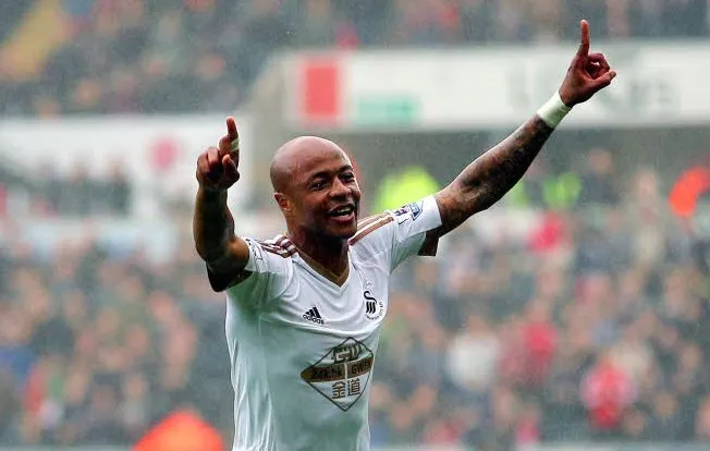 André Ayew file à West Ham