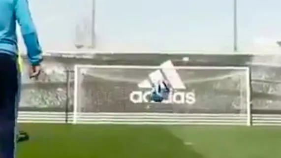 L&rsquo;arrêt coup du scorpion de Keylor Navas