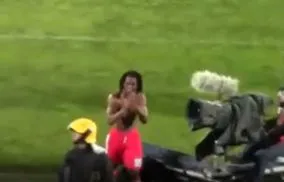 La réaction de Renato Sanches aux cris de singe