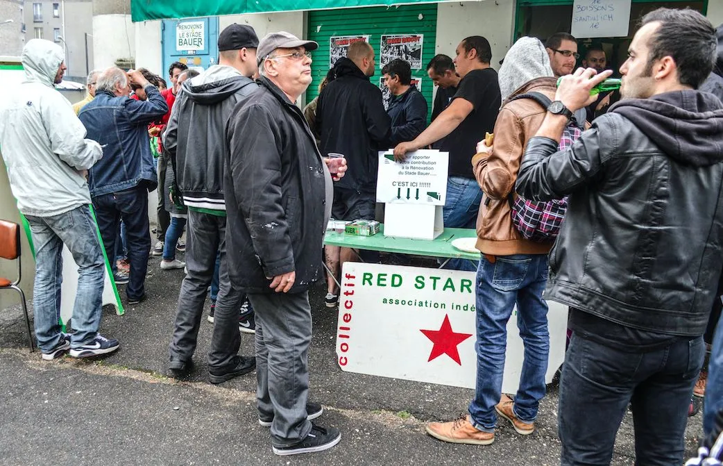 Les supporters du Red Star mobilisés pour rénover Bauer