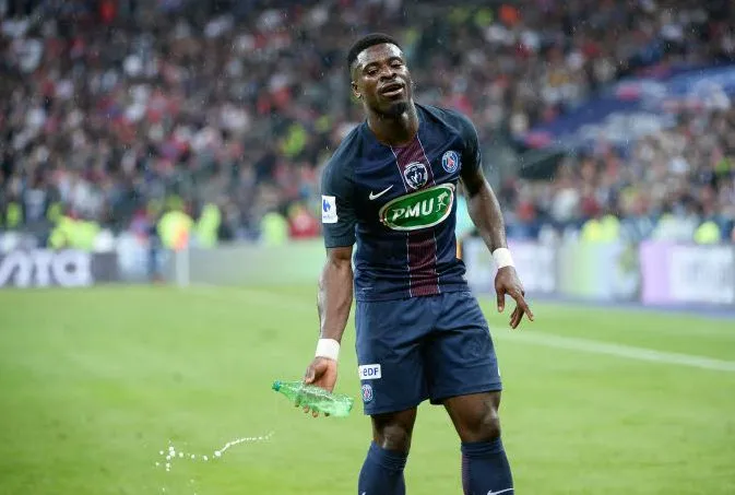 Les proches d’Aurier réagissent