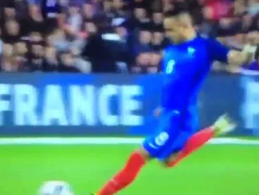 Dimitri Payet revient sur son coup franc