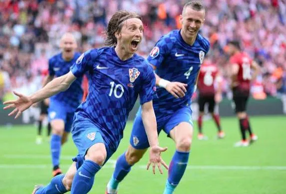 Modrić fait taire les Turcs