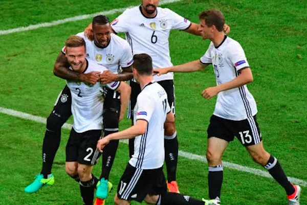 L&rsquo;Allemagne gagne sans impressionner