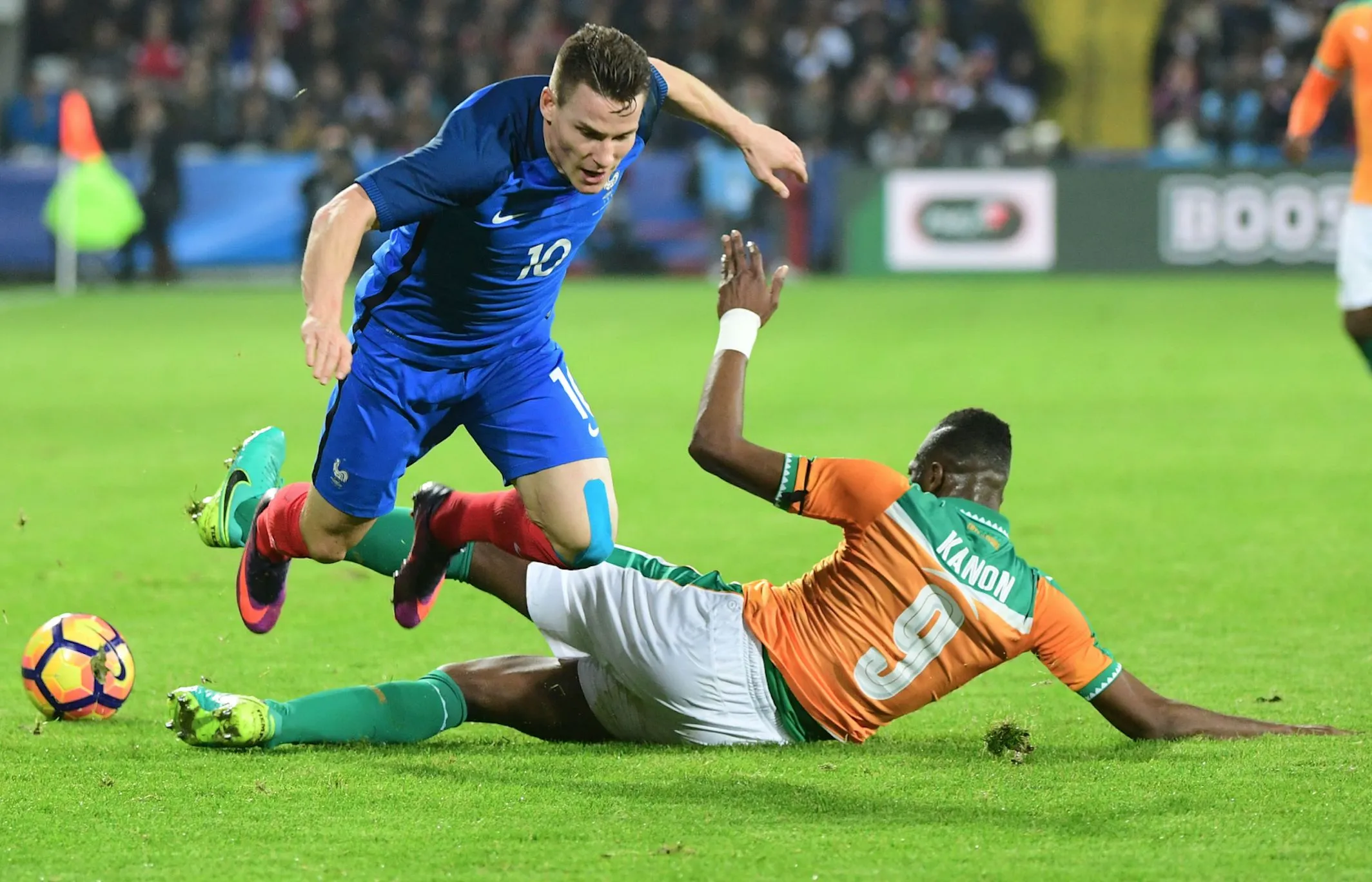 Les Bleus clôturent 2016 sans fausse note