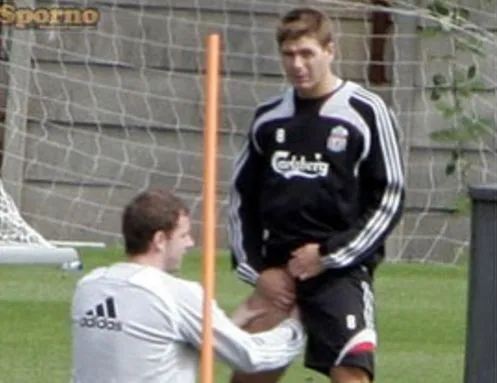 L&rsquo;hommage coquin de l&rsquo;ancien physio de Steven Gerrard