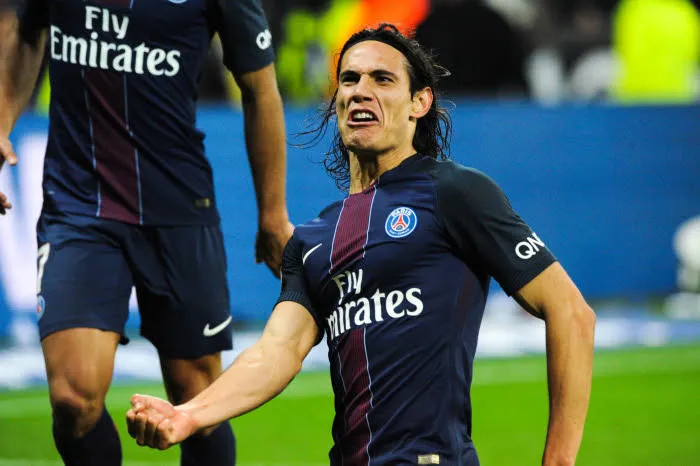 Cavani éteint les Lumières