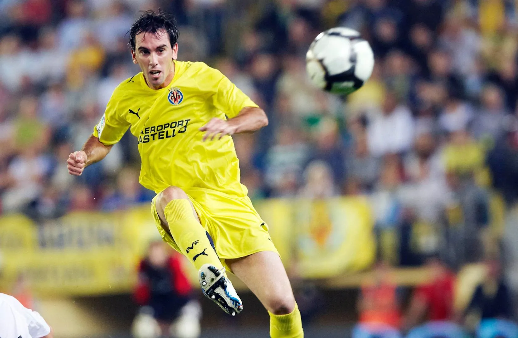 Godín et la passerelle Villarreal