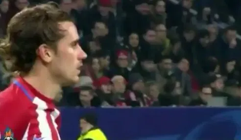 Quand Griezmann peste contre le remplacement de Gameiro