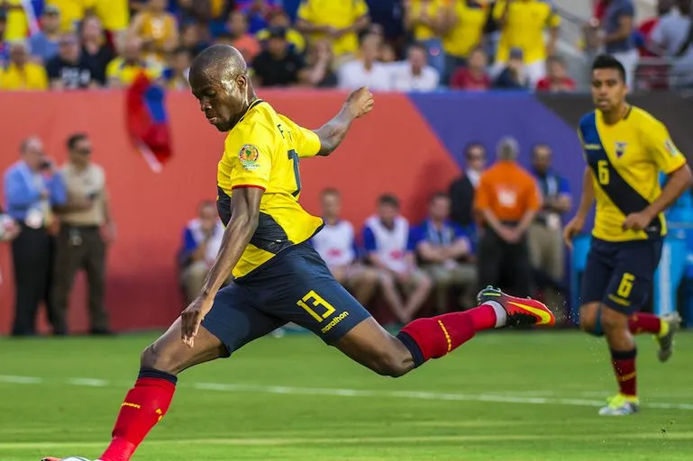 L’Uruguay solide, le Brésil facile et la folie Valencia