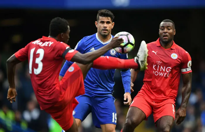 City patine, Leicester s&rsquo;écroule