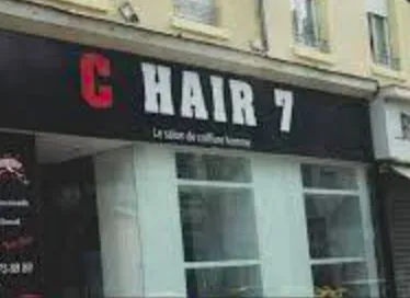 «<span style="font-size:50%">&nbsp;</span>J&rsquo;avais aussi S Hair 4, mais j&rsquo;ai logiquement préféré C Hair 7<span style="font-size:50%">&nbsp;</span>»