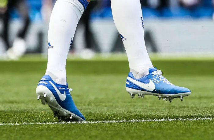 Les crampons made in China sont-ils dangereux ?