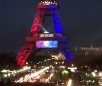 Le PSG aurait dépensé 50 000€ pour illuminer la Tour Eiffel