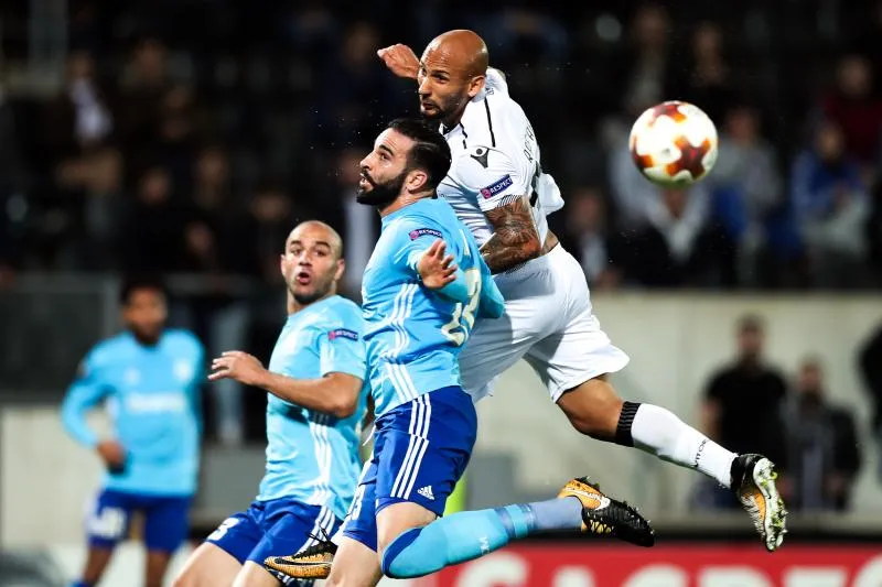 Marseille tombe à Guimarães