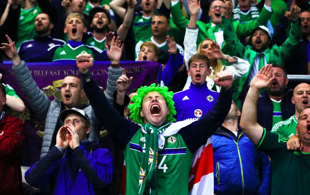 Bienvenue à Windsor Park, le chaudron nord-irlandais !