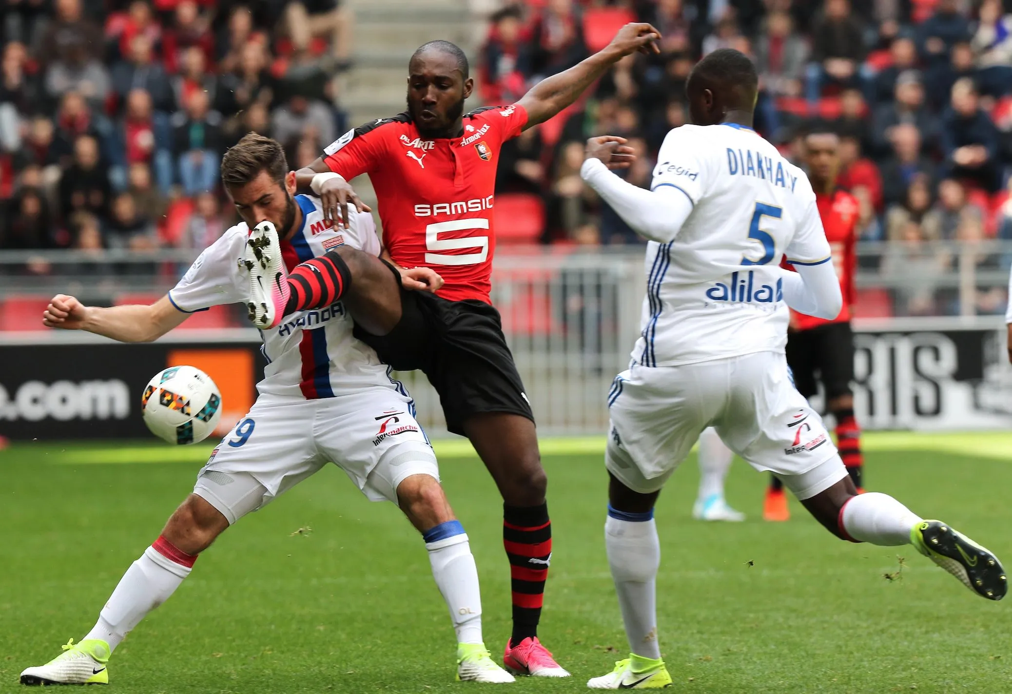 Rennes accroche un OL fragile