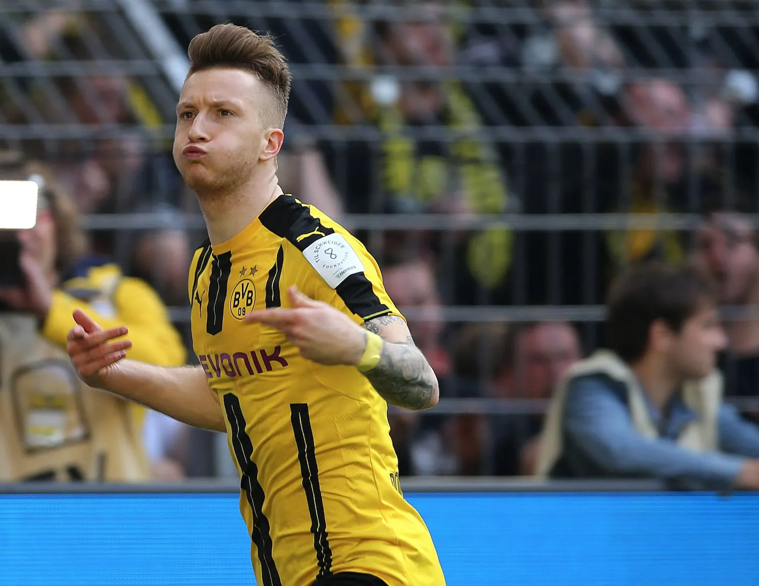 Dortmund sur le podium, Darmstadt relégué