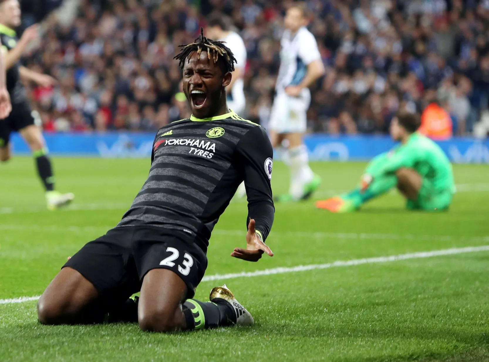 Michy offre le titre à Chelsea !