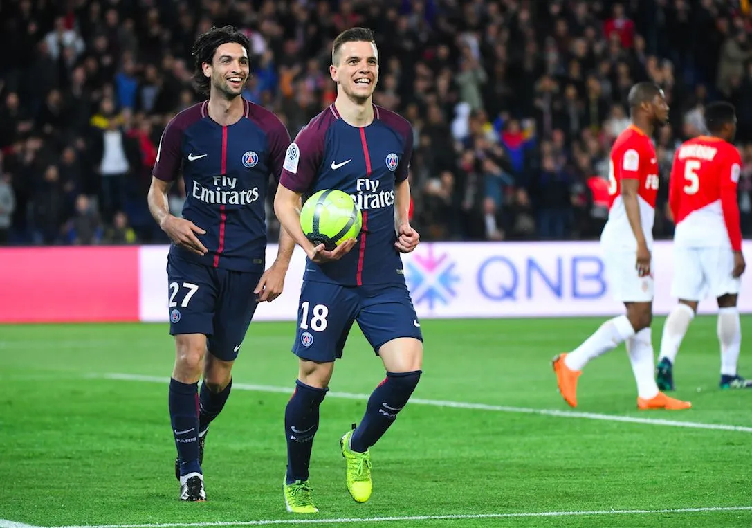 Les notes de Paris contre Monaco