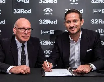 Frank Lampard sur le banc de Derby County