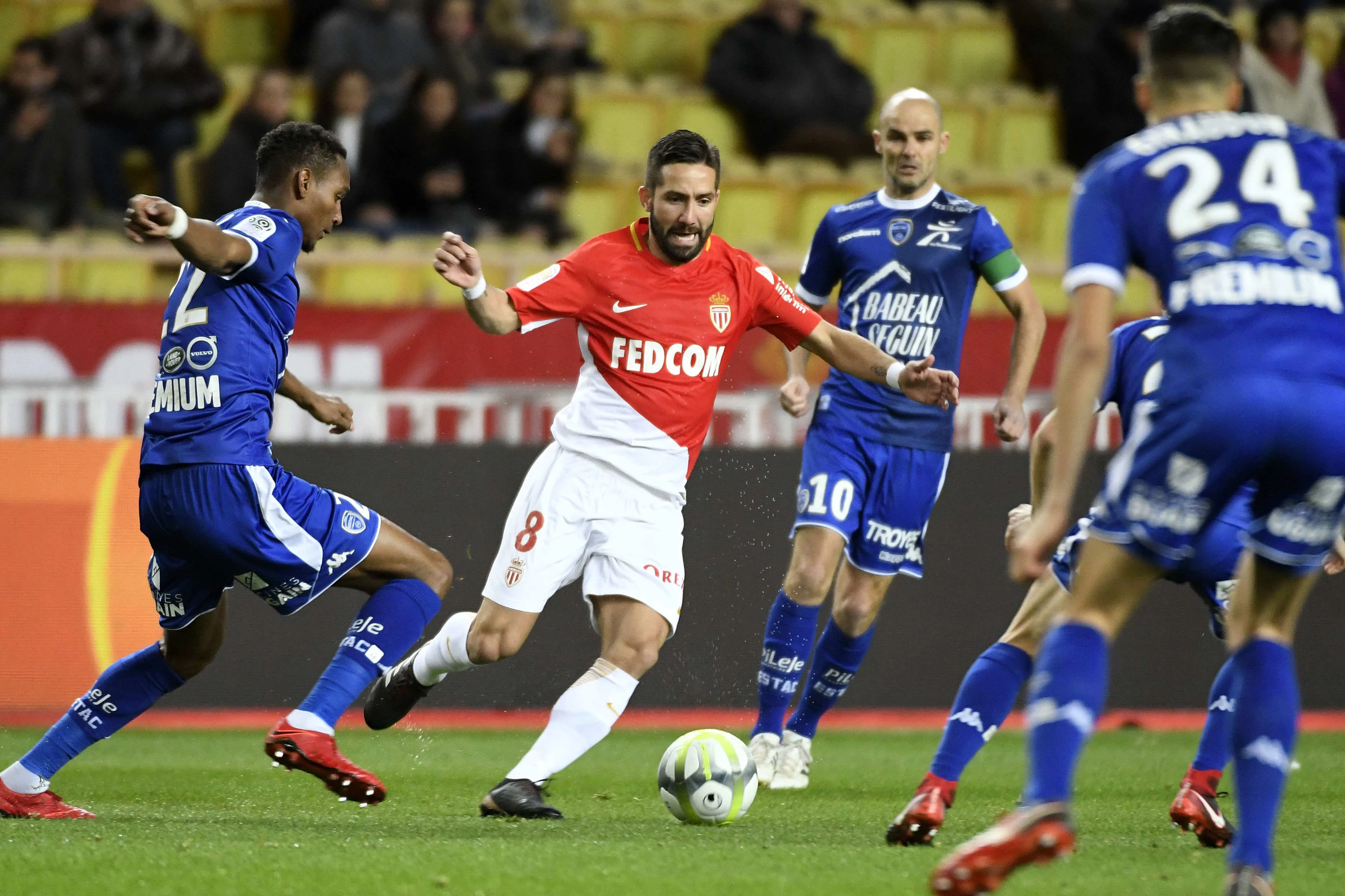 Monaco ressuscité, Dijon pulvérisé