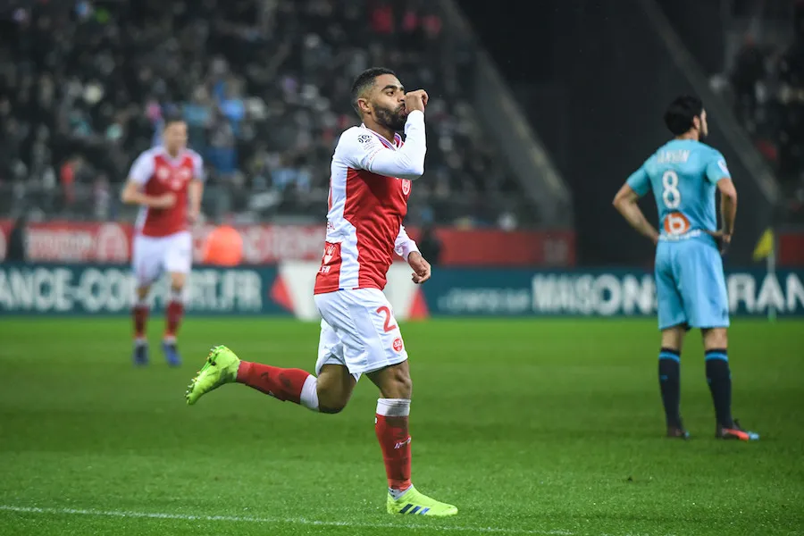 Reims maintient l&rsquo;OM sous l&rsquo;eau