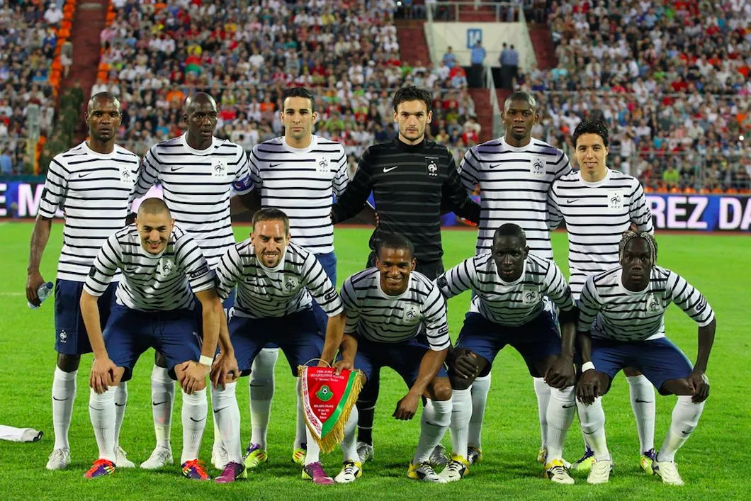 Quand Karl Lagerfeld assurait la promotion du maillot des Bleus