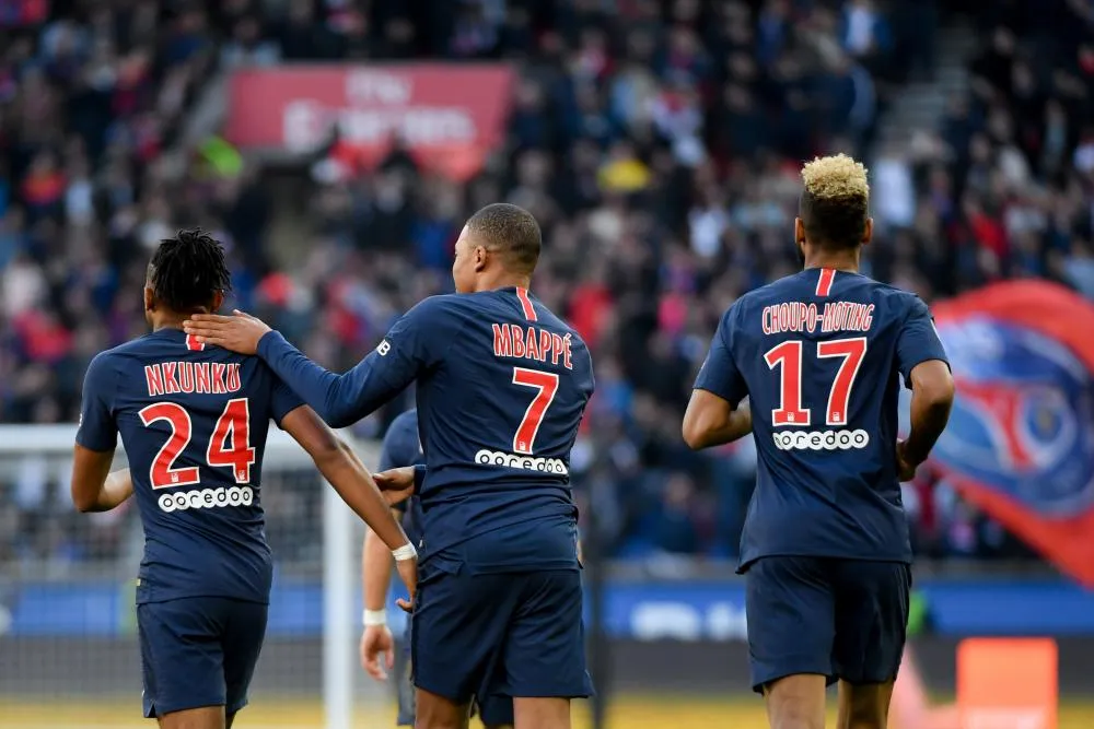 Le PSG et Mbappé cognent Nîmes