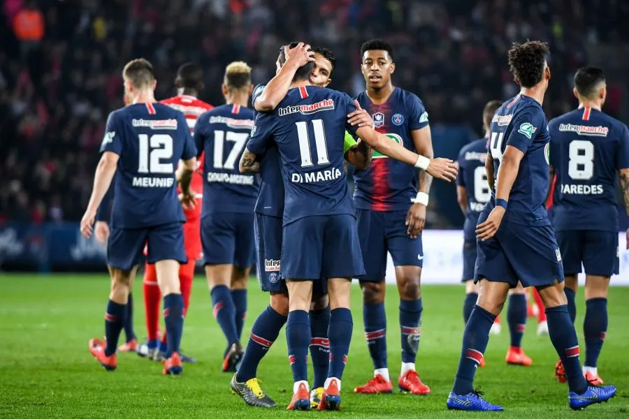 Le PSG secoue Dijon et rejoint le dernier carré