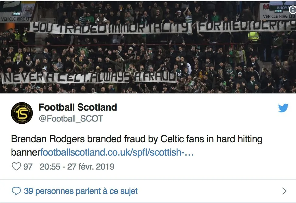 Les supporters du Celtic trollent Rodgers avec une banderole