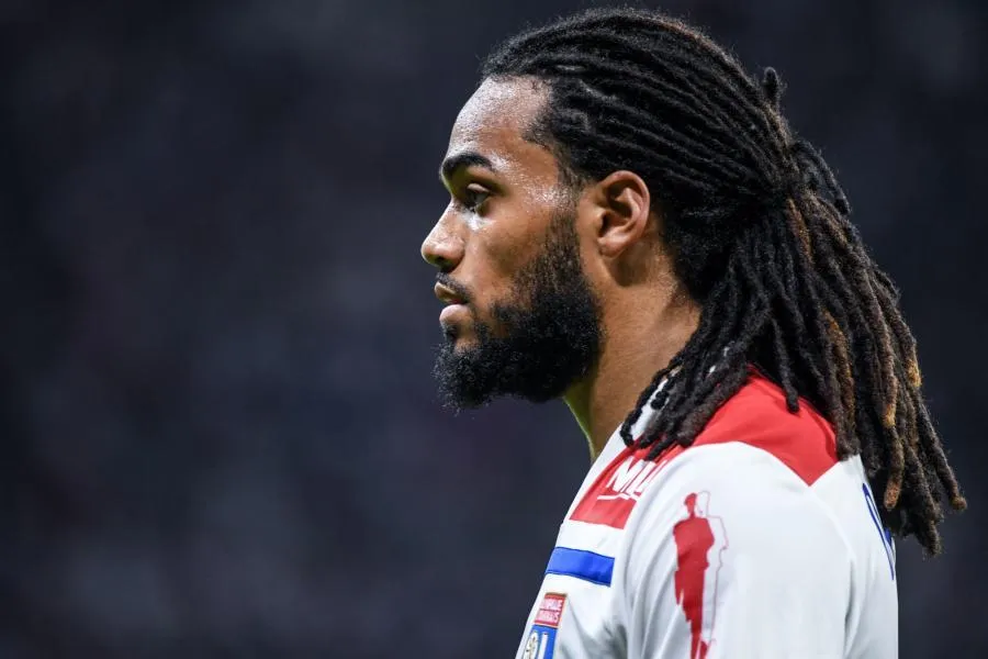 Sous la toison de Jason Denayer