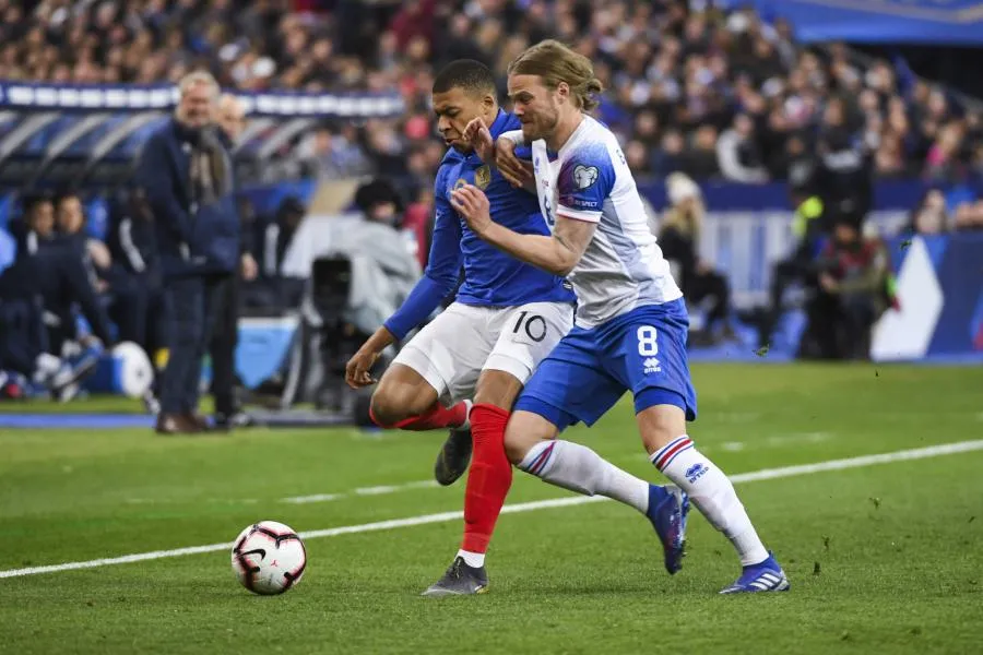 Les notes de l&rsquo;Islande contre la France