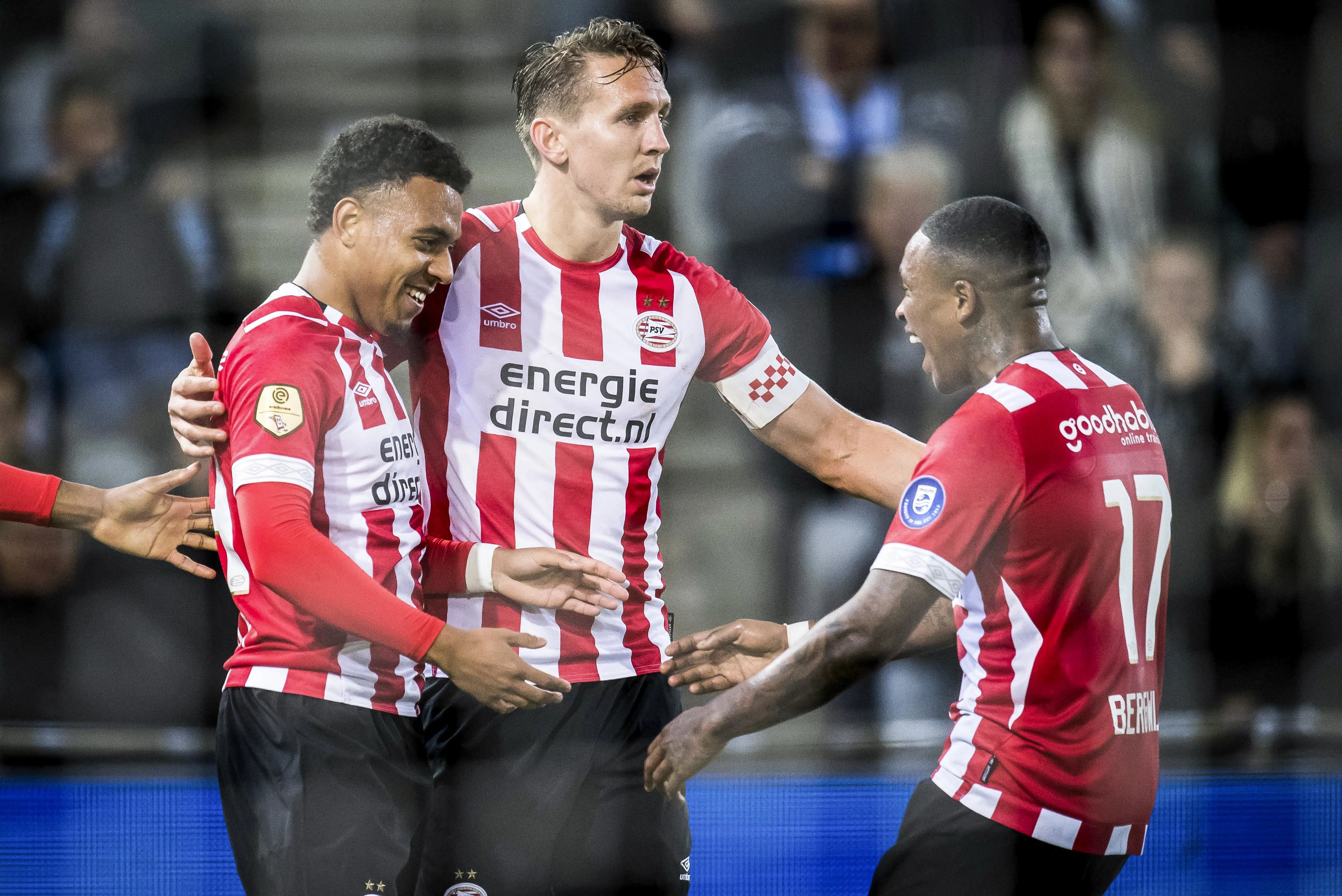 En direct :  Ajax Amsterdam &#8211; PSV Eindhoven (3-1)