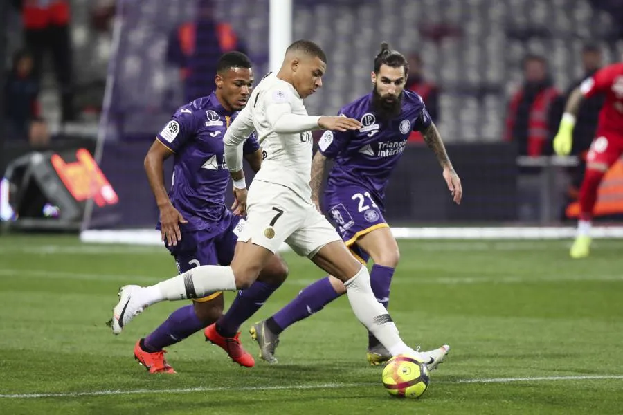 Mbappé libère le PSG à Toulouse