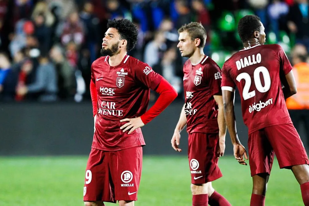 Metz toujours pas en Ligue 1, le Red Star quasiment en National