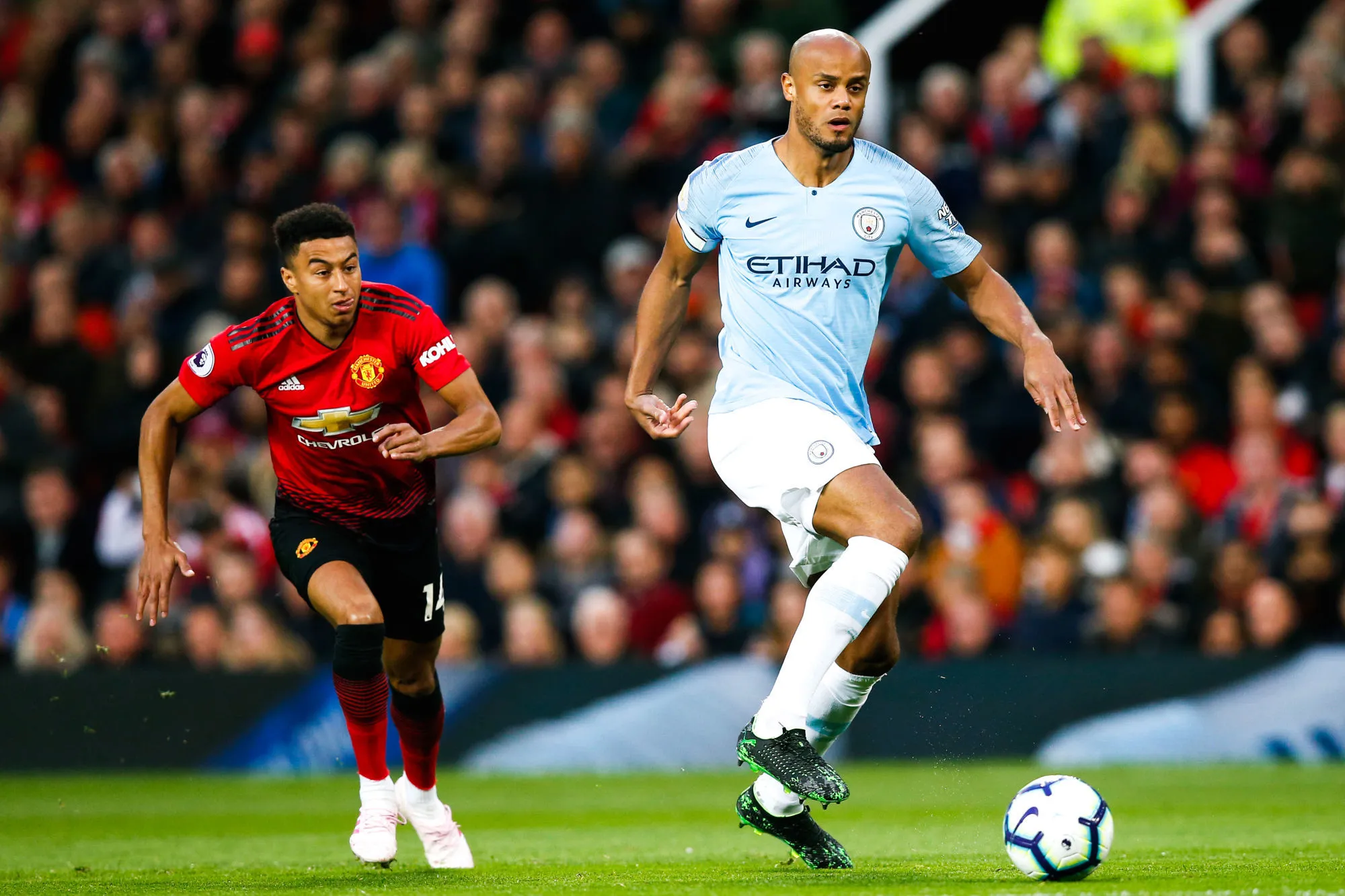 Manchester City s&rsquo;impose à Manchester United pour le titre