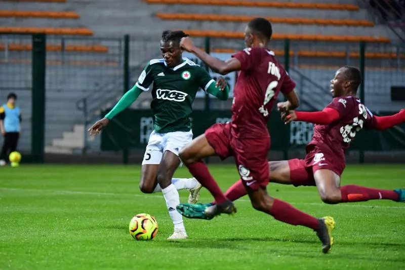 Metz officiellement en Ligue 1, le Red Star en sursis, l&rsquo;ACA barragiste