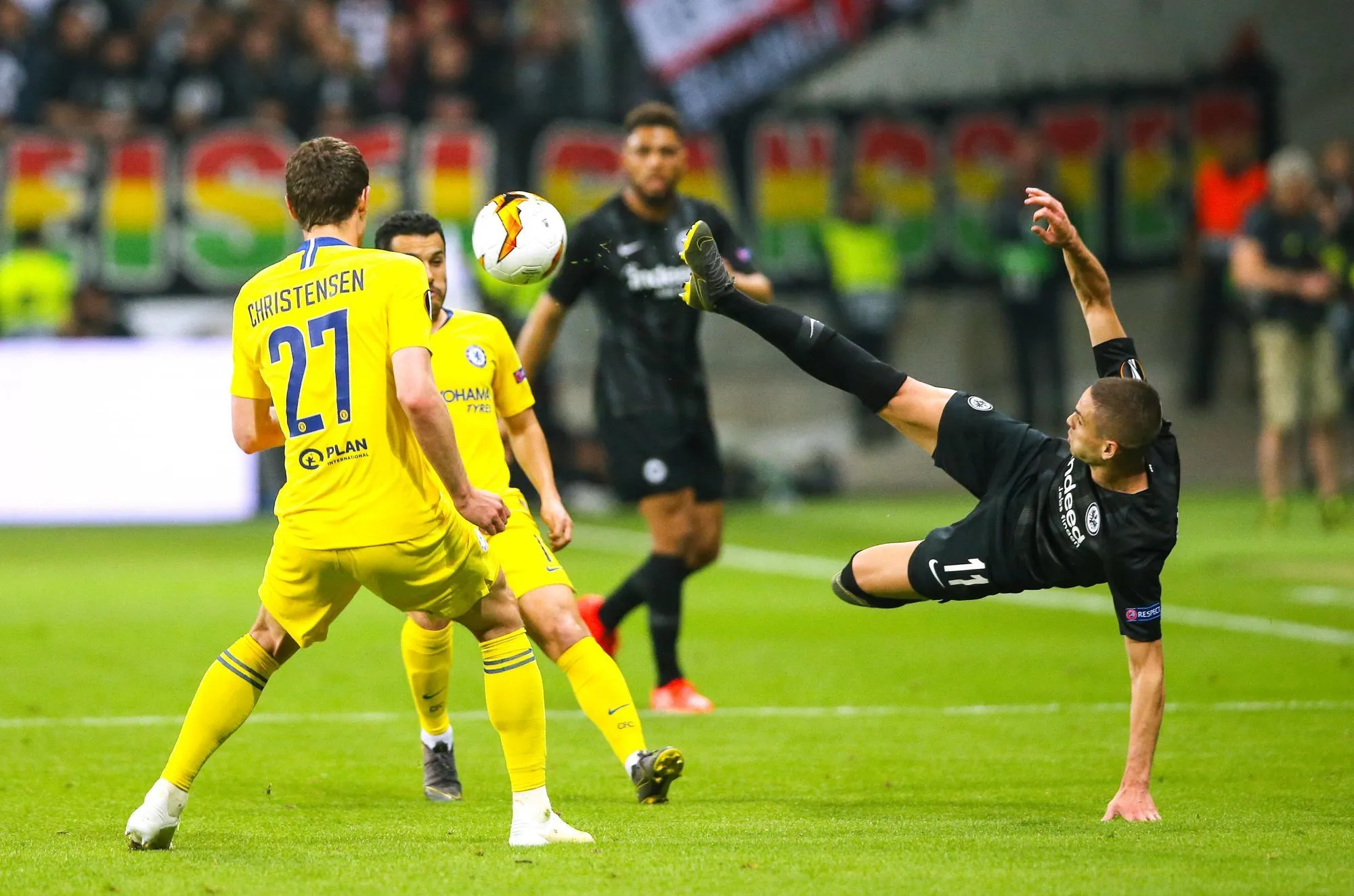 L&rsquo;Eintracht Francfort résiste à Chelsea